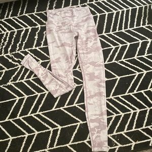 Lululemon wunder under leggings